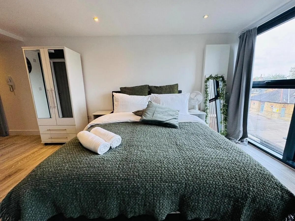 Ft6 Brick Lane Studio Apartment London