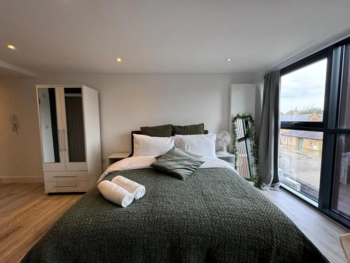 Ft6 Brick Lane Studio Apartment London